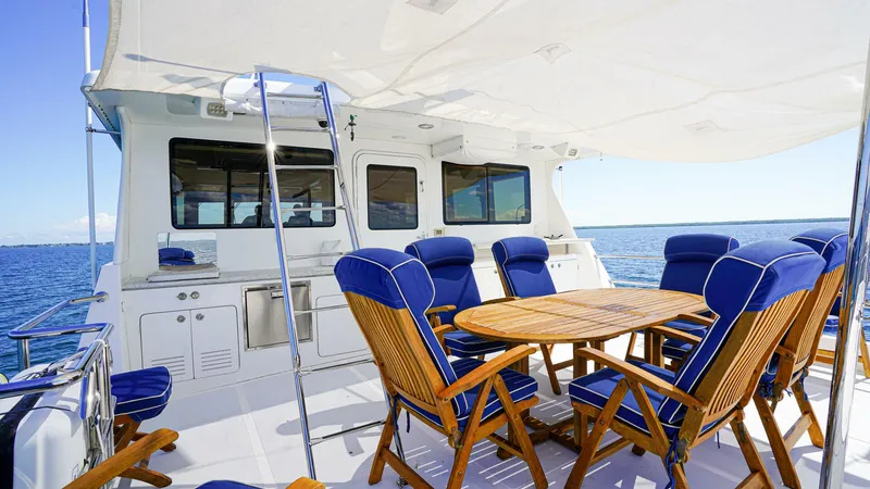 Slide: The Image of Outer Reef 860 Deluxbridge Motoryacht 2017 - 5786683