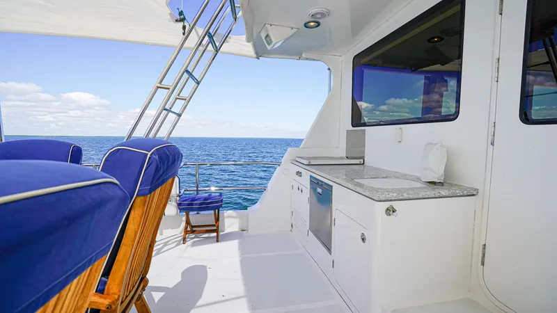 Slide: The Image of Outer Reef 860 Deluxbridge Motoryacht 2017 - 5786688