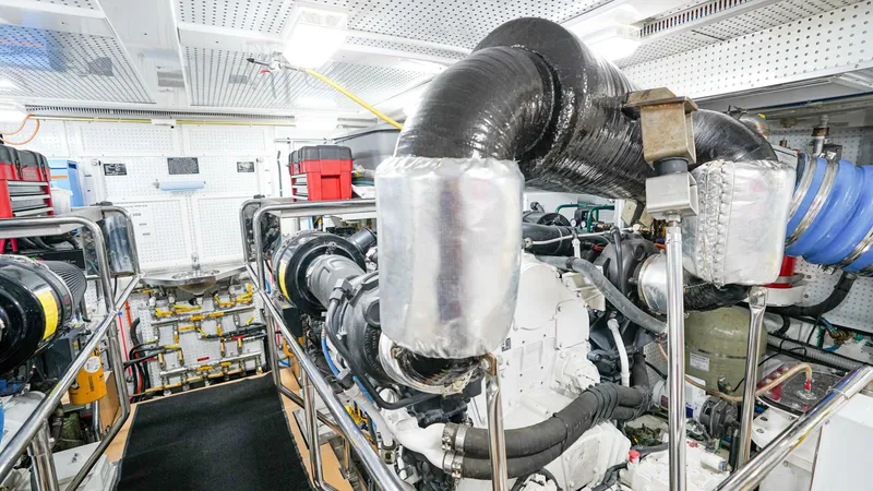 Slide: The Image of Outer Reef 860 Deluxbridge Motoryacht 2017 - 5786711