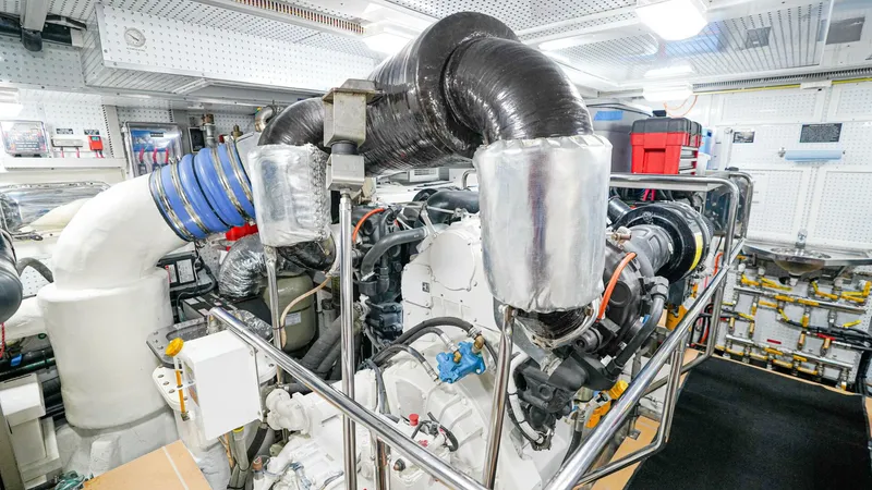 Slide: The Image of Outer Reef 860 Deluxbridge Motoryacht 2017 - 5786712