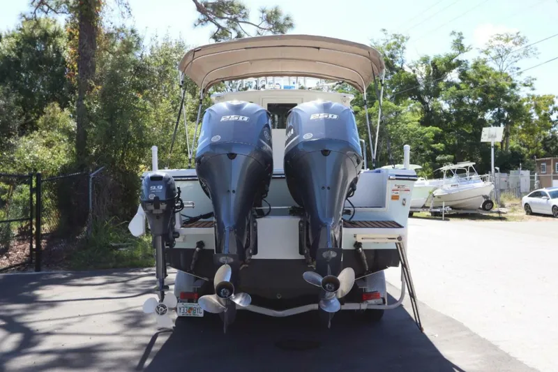 Slide: The Image of Parker 2520 XLD Sport Cabin 2017 - 5786641