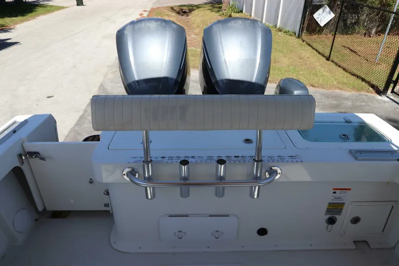 Slide: The Image of Parker 2520 XLD Sport Cabin 2017 - 5786652