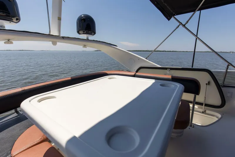 Slide: The Image of 2000 40 Sea Ray 400 Sedan Bridge Silver Lining Bridge (4) - 5882267