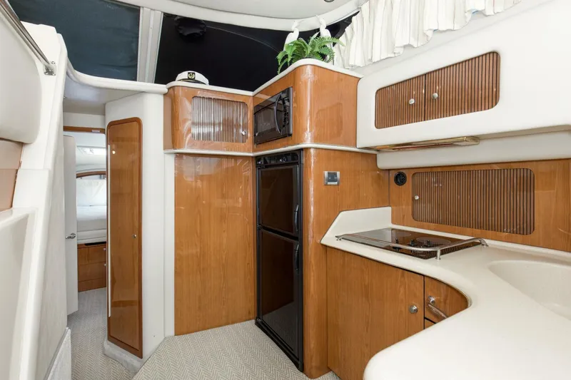 Slide: The Image of 2000 40 Sea Ray 400 Sedan Bridge Silver Lining Galley - 5882254
