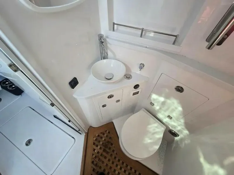 Slide: The Image of HCB 48 Campeon 2025 - 5786815