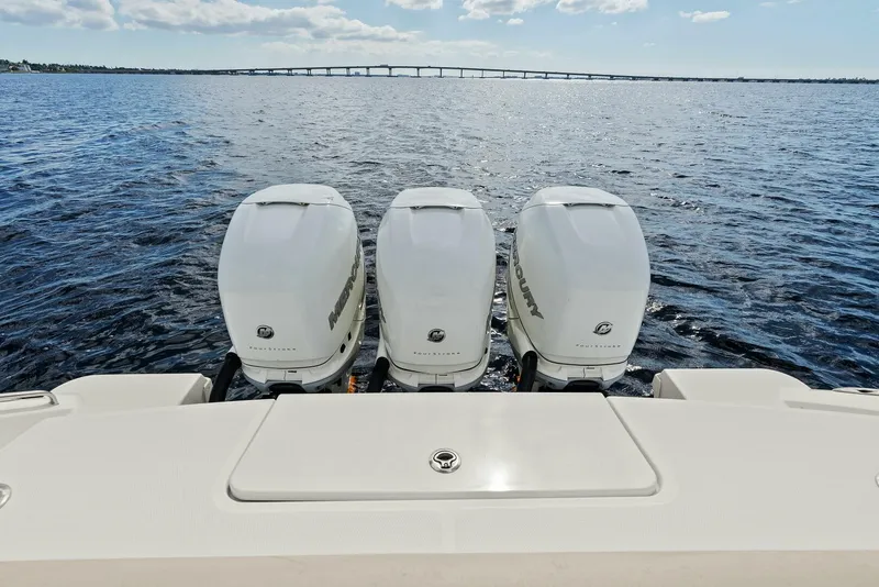 Slide: The Image of 2019 Boston Whaler 380 Outrage 'Lima Kilo' - Motors - 5788035