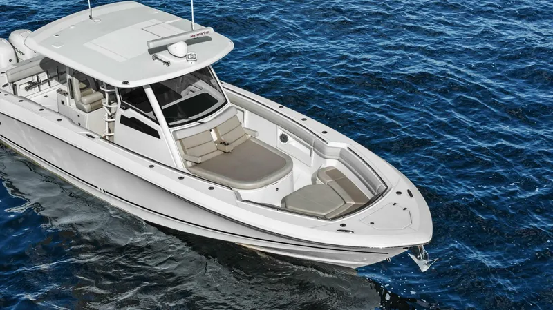Slide: The Image of 2019 Boston Whaler 380 Outrage 'Lima Kilo' - Profile Bow - 5788011