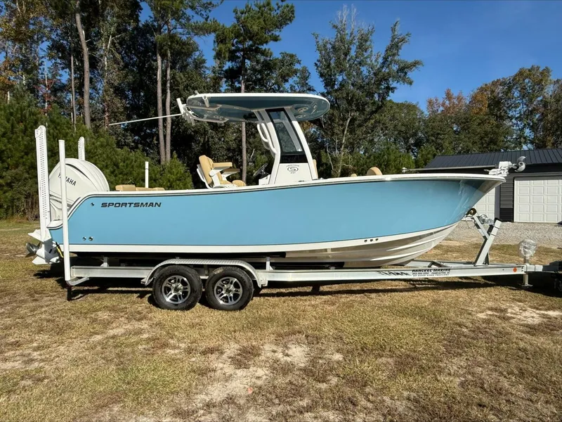 Slide: The Image of Sportsman Heritage 231 Center Console 2024 - 5787237