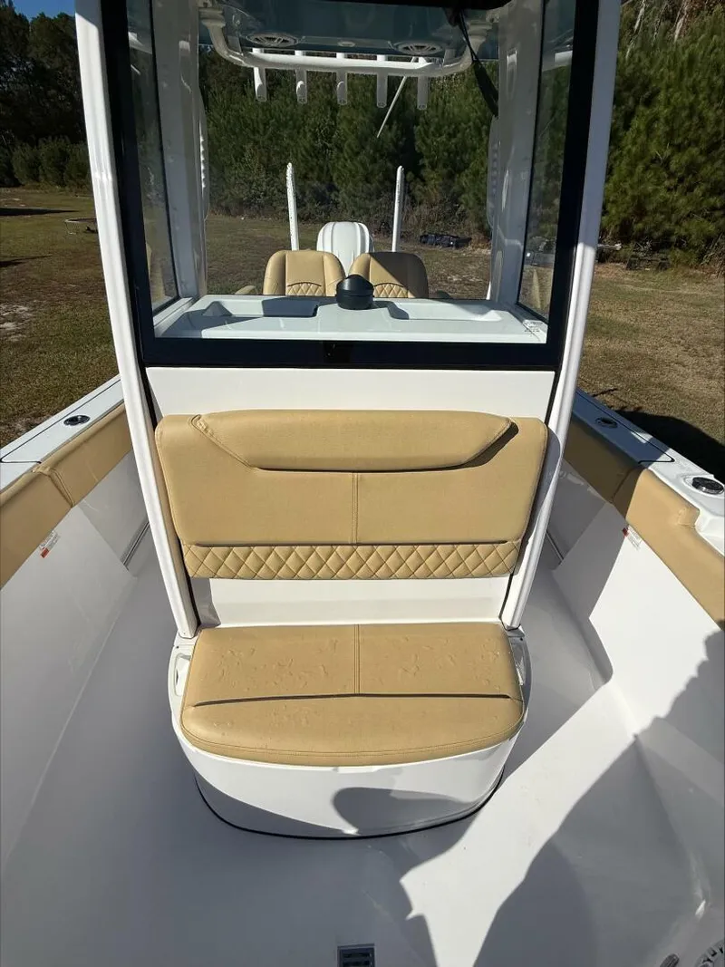 Slide: The Image of Sportsman Heritage 231 Center Console 2024 - 5787231