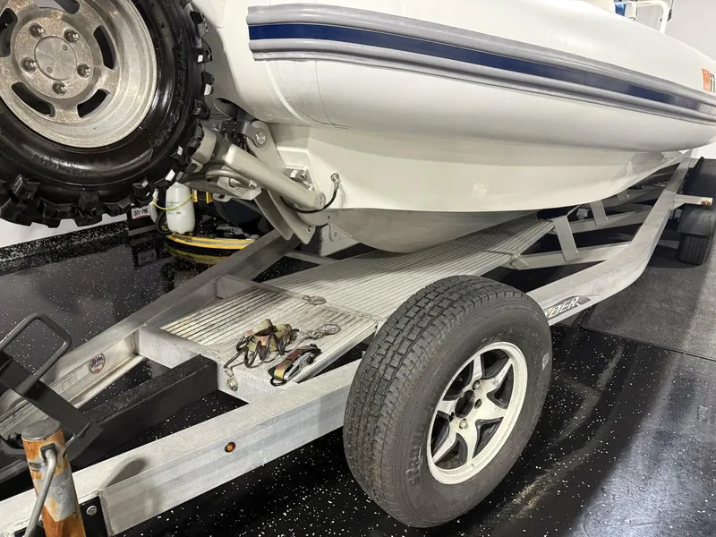 Slide: The Image of Sealegs 7.5 RIB 2021 - 5787347