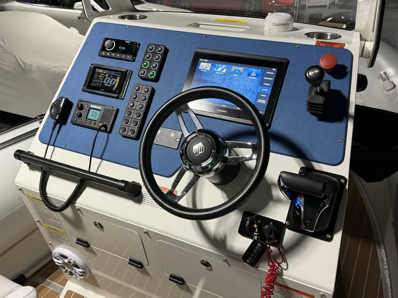 Slide: The Image of Sealegs 7.5 RIB 2021 - 5787329