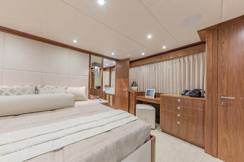 Slide: The Image of Hargrave Raised Pilothouse 2018 - 5787600