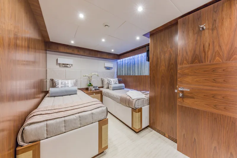 Slide: The Image of Hargrave Raised Pilothouse 2018 - 5787613