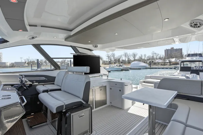 Slide: The Image of Cruisers 50GLS OB 2026 - 6051205