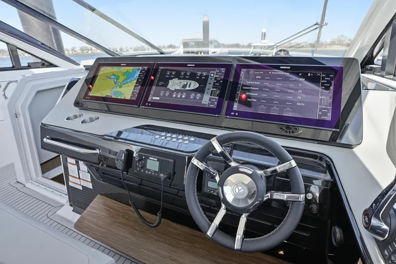 Slide: The Image of Cruisers 50GLS OB 2026 - 6051214