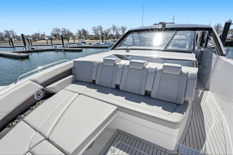 Slide: The Image of Cruisers 50GLS OB 2026 - 6051231