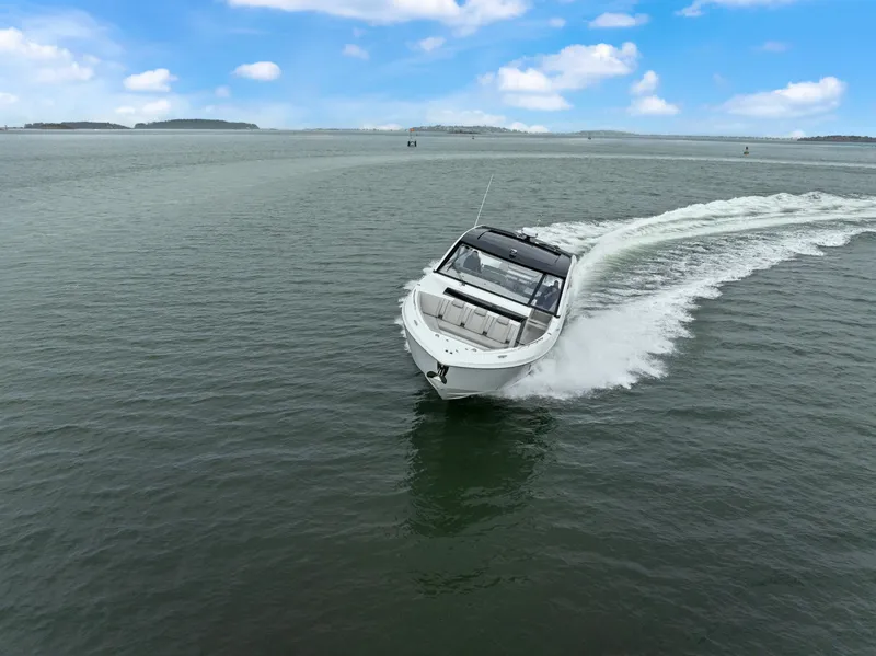 Slide: The Image of Cruisers 50GLS OB 2026 - 6051241