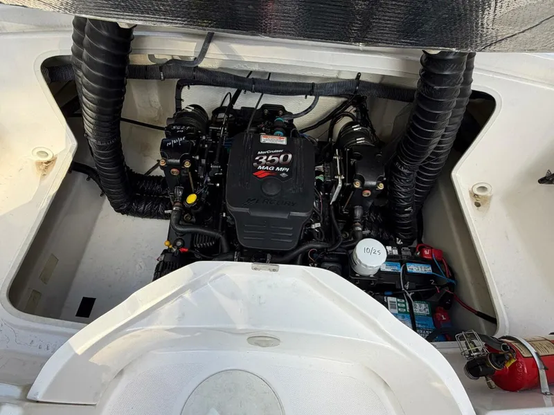 Slide: The Image of Regal 2450 Cuddy 2008 - 5787999