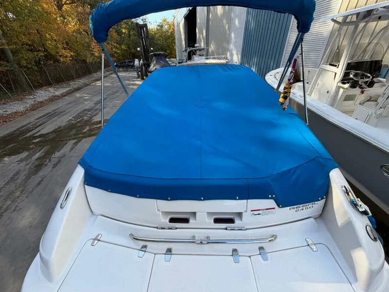 Slide: The Image of Regal 2450 Cuddy 2008 - 5787983