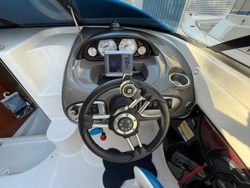 Slide: The Image of Regal 2450 Cuddy 2008 - 5787988