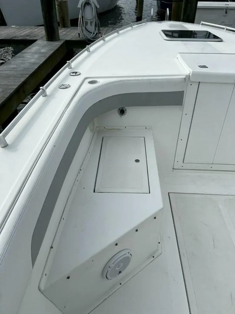 Slide: The Image of Avanti 33 2000 - 5788909