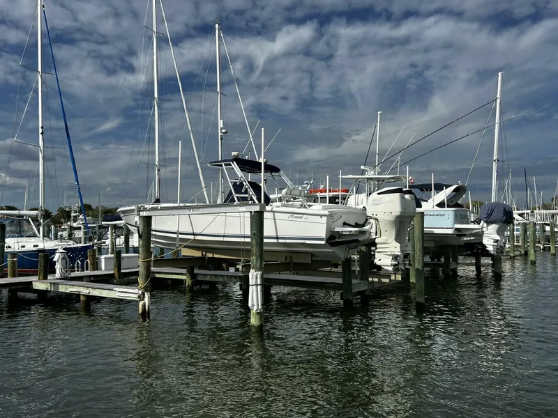 Slide: The Image of Avanti 33 2000 - 5788898