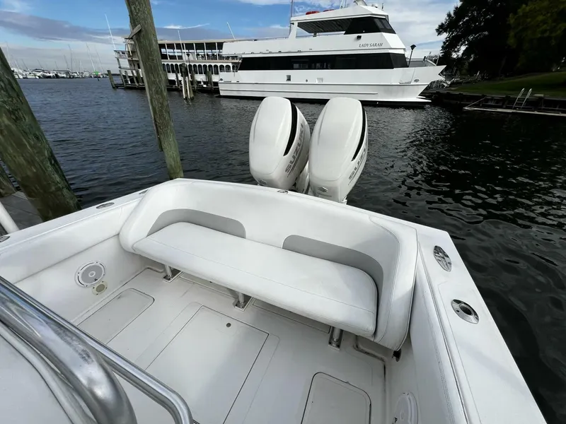 Slide: The Image of Avanti 33 2000 - 5788919