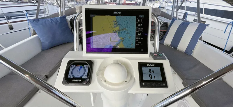 Slide: The Image of Beneteau Oceanis 2013 - 5795592