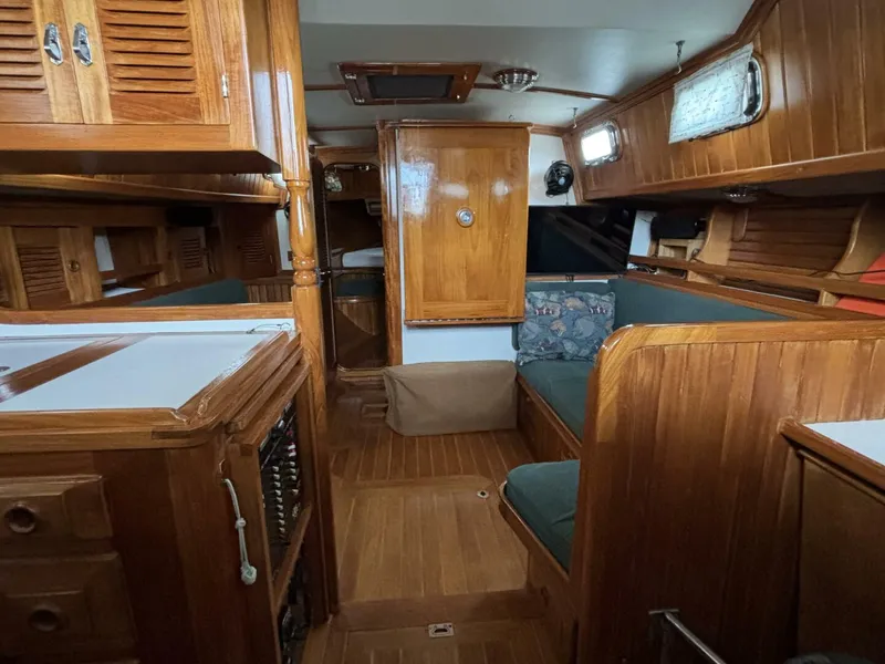 Slide: The Image of Salon - 5799626