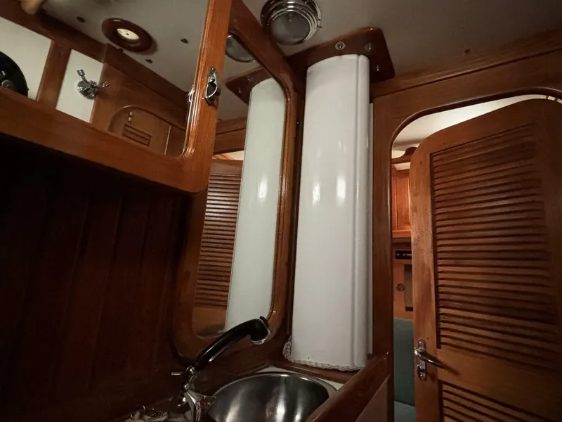 Slide: The Image of Mast in head - 5799653