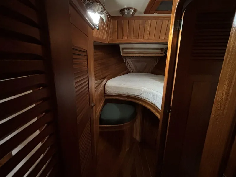 Slide: The Image of Vberth - 5799665