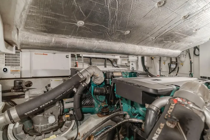 Slide: The Image of Sunseeker Portofino 48 2012 - 5789875