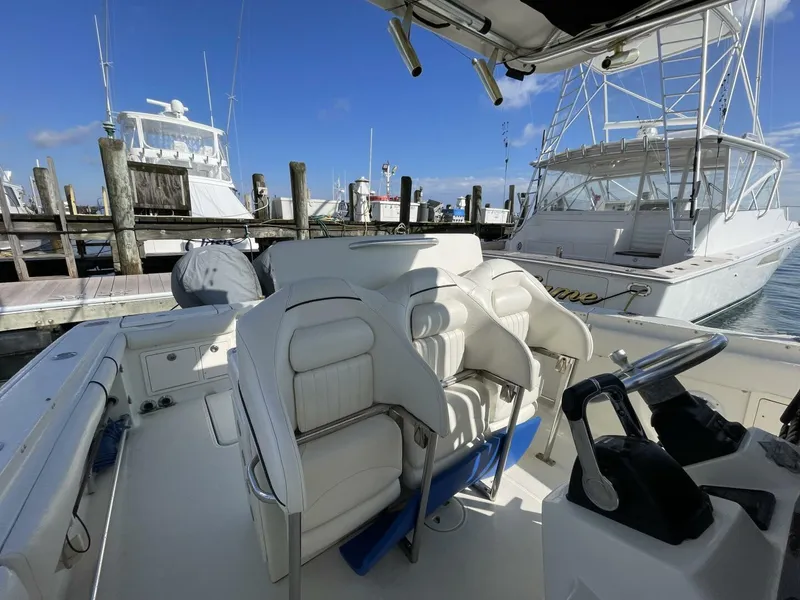 Slide: The Image of Hydra-Sports 3300 Vector 2003 - 5790222