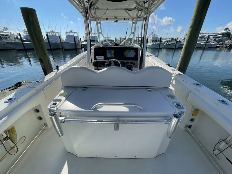 Slide: The Image of Hydra-Sports 3300 Vector 2003 - 5790205