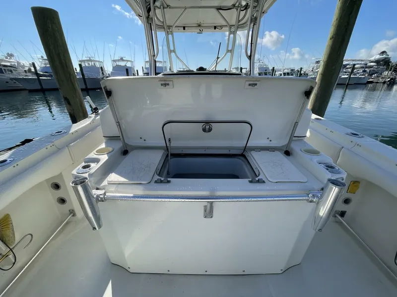 Slide: The Image of Hydra-Sports 3300 Vector 2003 - 5790208