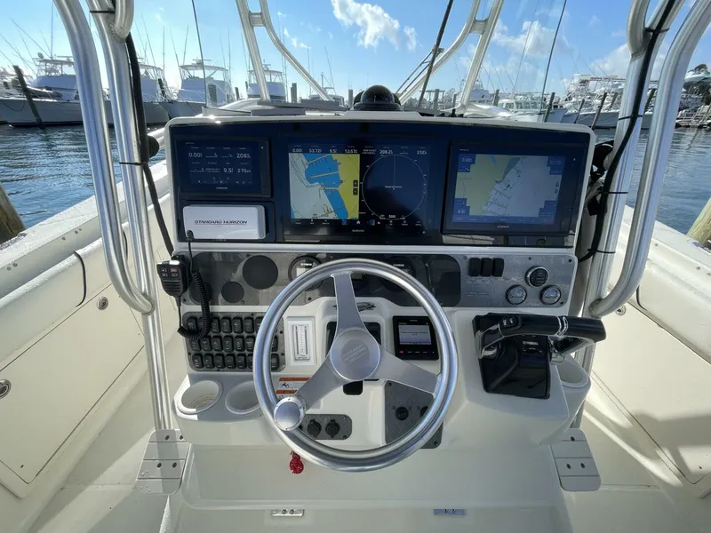 Slide: The Image of Hydra-Sports 3300 Vector 2003 - 5790211