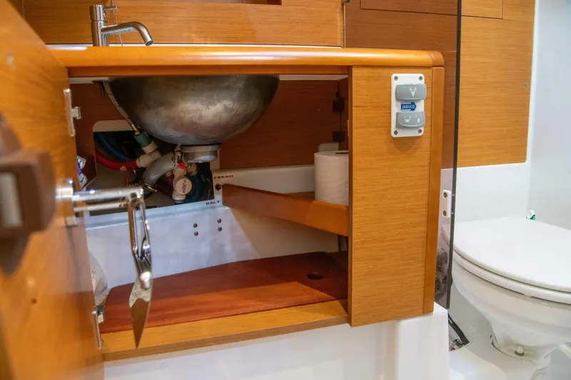 Slide: The Image of Jeanneau 439 2016 - 5817091