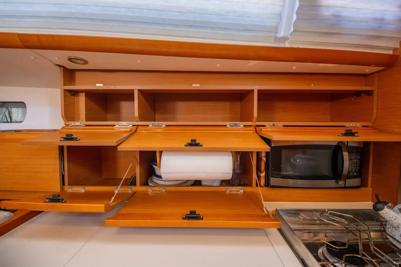 Slide: The Image of Jeanneau 439 2016 - 5817103