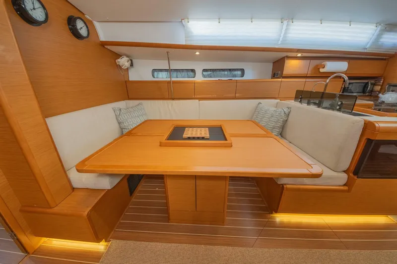 Slide: The Image of Jeanneau 439 2016 - 5817116