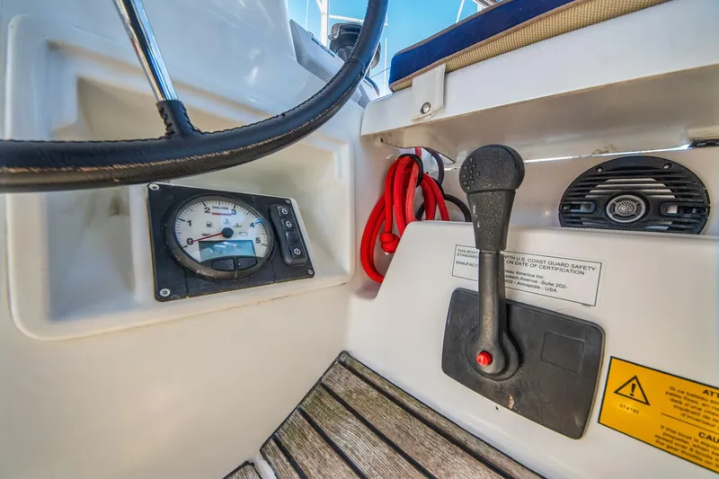 Slide: The Image of Jeanneau 439 2016 - 5817155