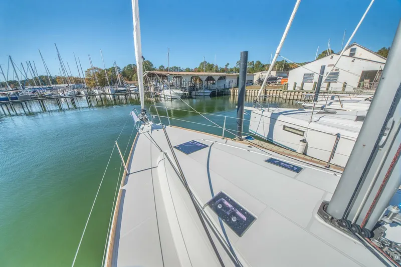 Slide: The Image of Jeanneau 439 2016 - 5817157