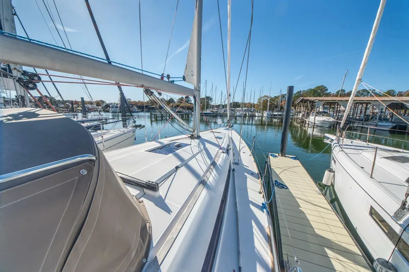 Slide: The Image of Jeanneau 439 2016 - 5817163