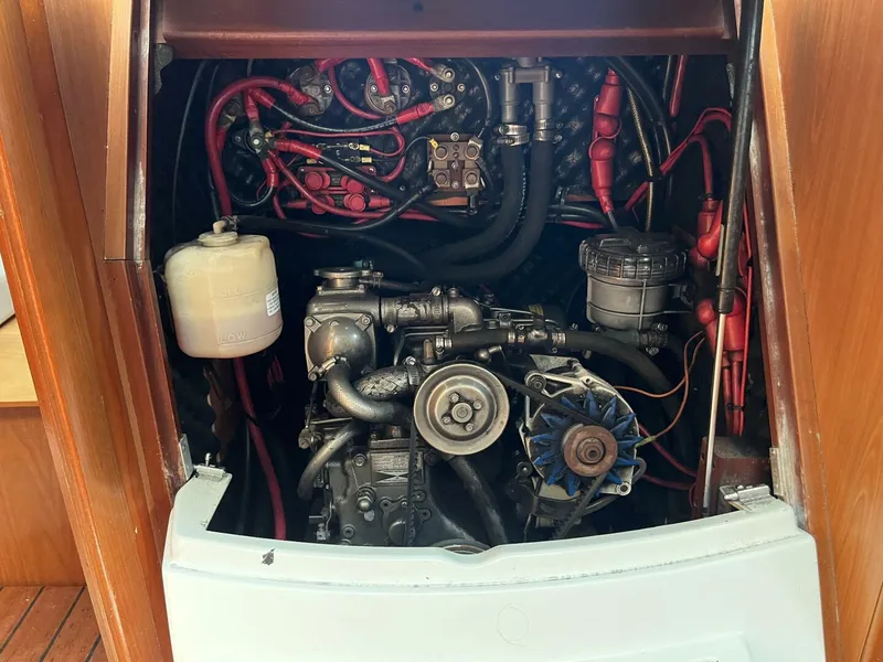 Slide: The Image of Beneteau Oceanis 361 2001 - 5790286