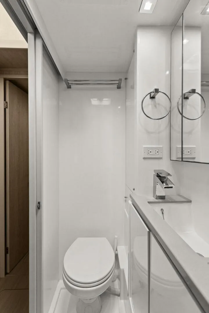 Slide: The Image of Guest Shower - 5790469