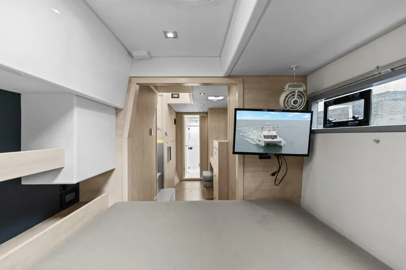 Slide: The Image of Master - 5790479