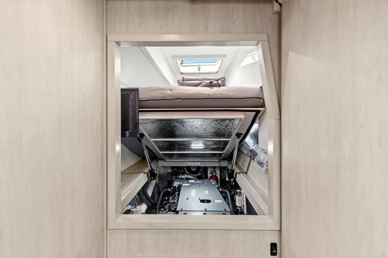 Slide: The Image of Leopard 43 Powercat 2019 - 5790461