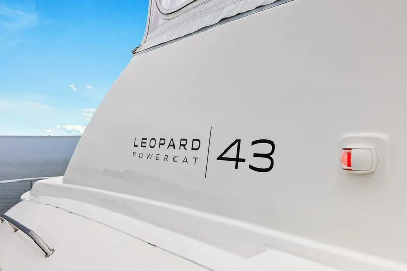 Slide: The Image of Leopard 43 Powercat 2019 - 5790501