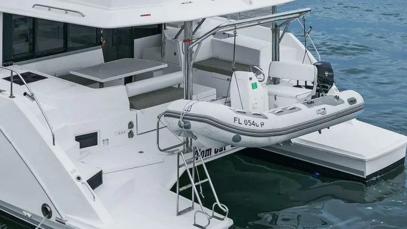 Slide: The Image of Leopard 43 Powercat 2019 - 5790528