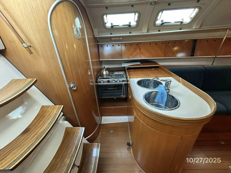 Slide: The Image of 38' Beneteau galley2 - 5790577