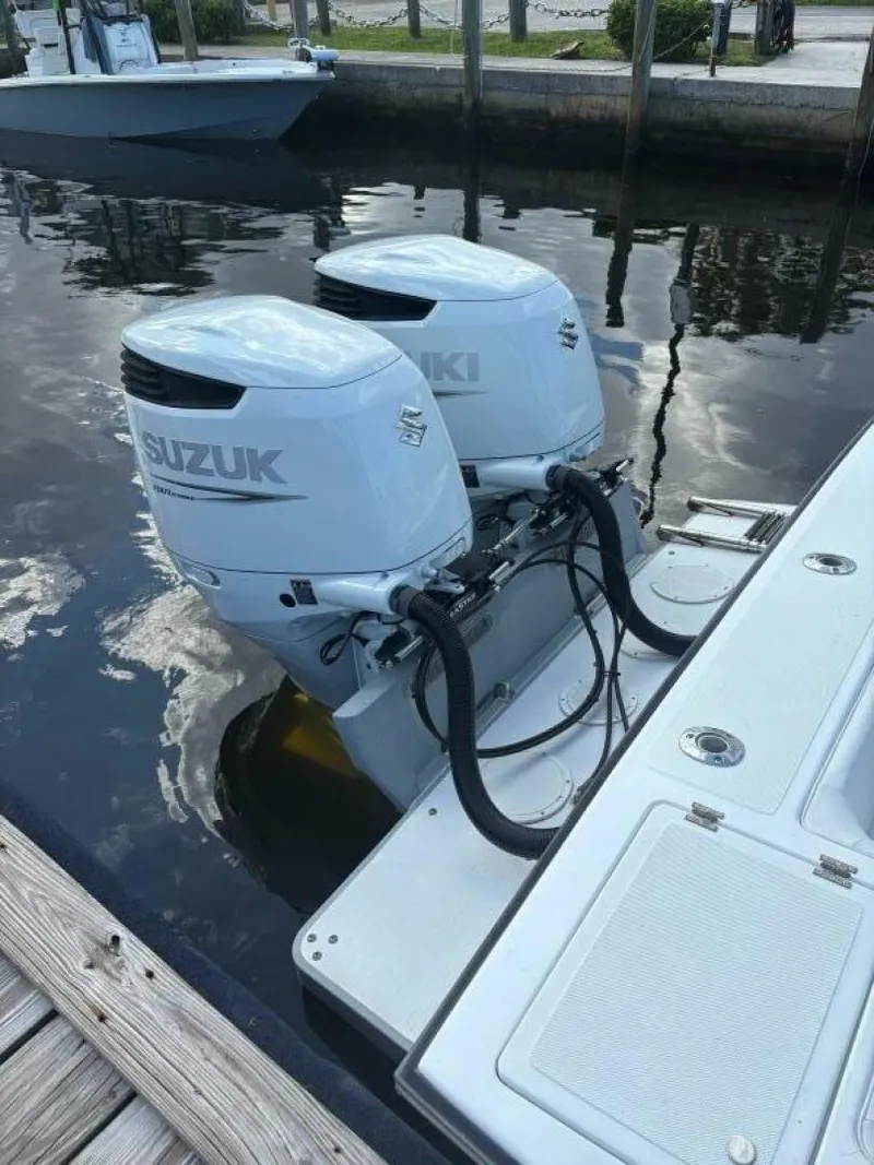 Slide: The Image of Salt Shaker 30 2001 - 5802232